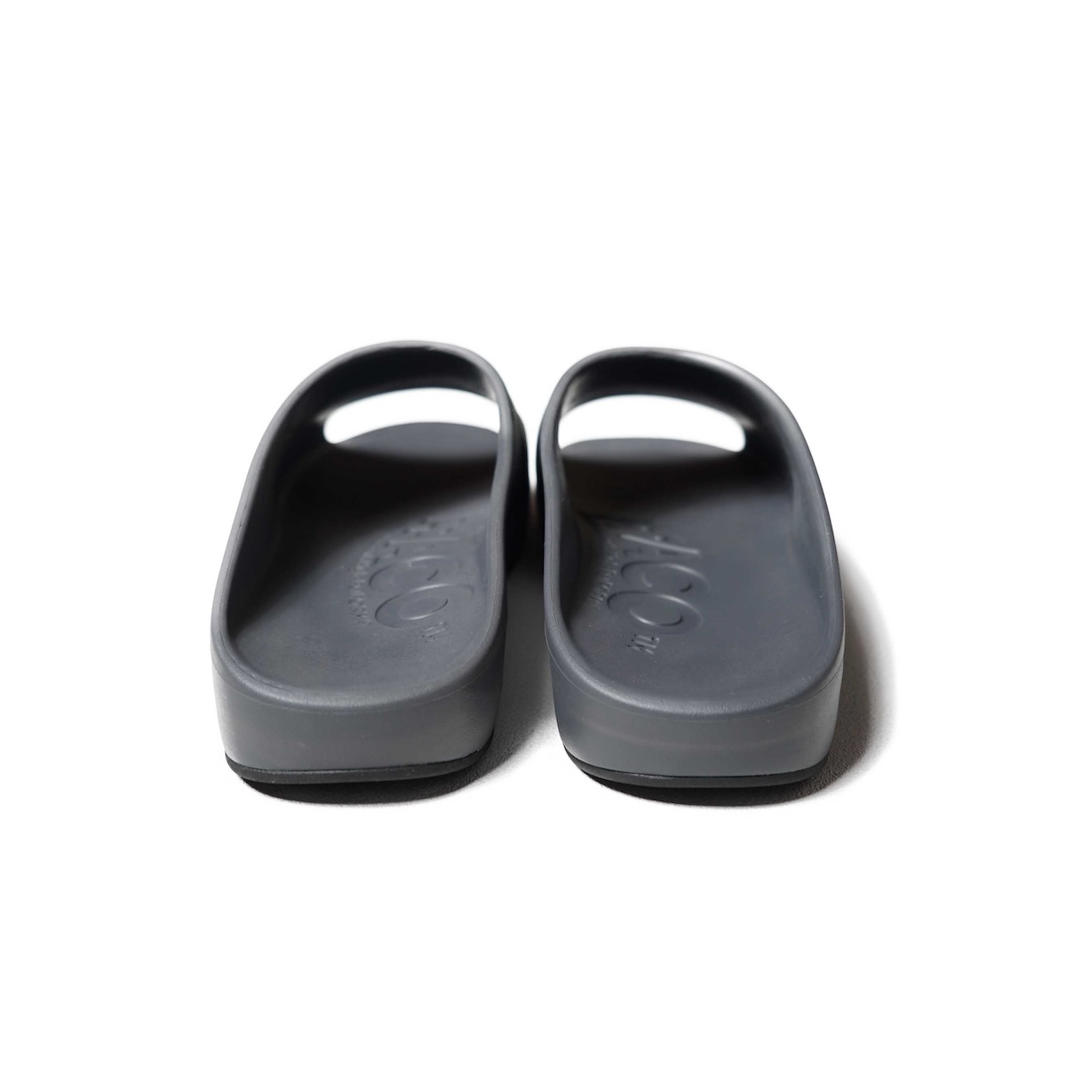 PPACO / LUX-2 (Dark Gray × Black)