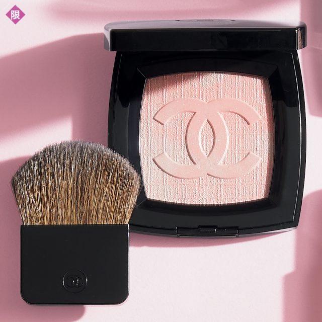 シャネル ファンテジードゥシャネル パウダーチーク 限定版 7g 試して
