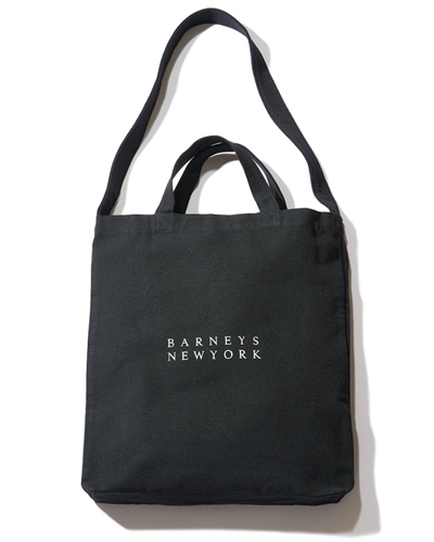 ファッション誌『Oggi』の「バーニーズ ニューヨーク」斜め掛けコラボ