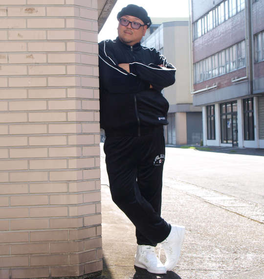 つい触りたくなる肌心地！カールカナイのセットアップコーデ 大きい