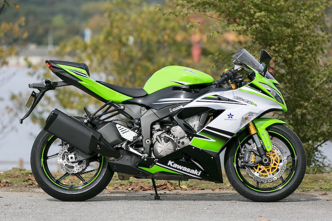 カワサキ ニンジャ ZX-6R ABS Special Edition – 排気量を636ccに拡大