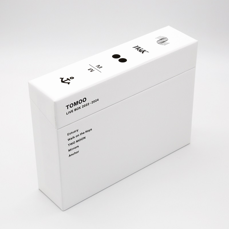 TOMOO、5枚組ライブ映像作品『TOMOO LIVE BOX 2022‐2024』＆単作