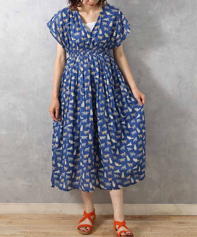 ネコ総柄ワンピース ワンピース ねこ ネコ 猫 cat ナチュラル ブルー