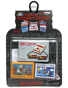 バンプレスト：Nintendo ファミコン&カセットインボックスセット