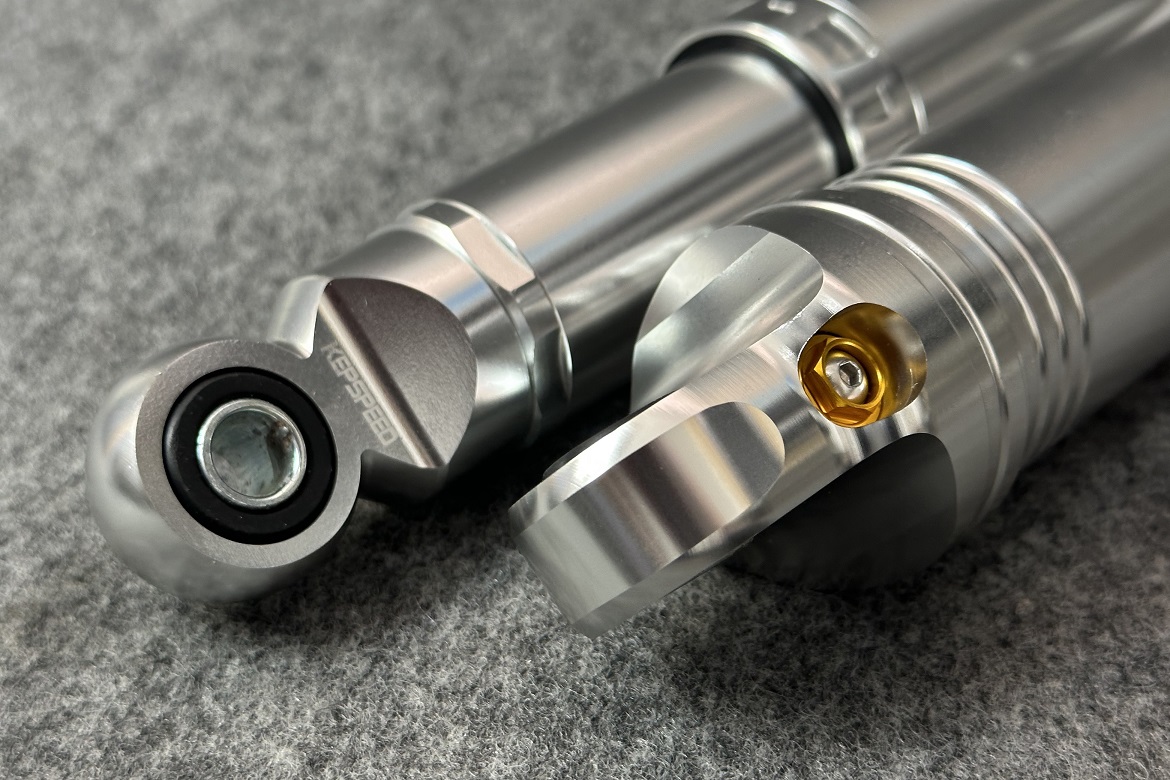 KEPSPEED製 モンキー用 フルカバーリアサスペンション モンキーや