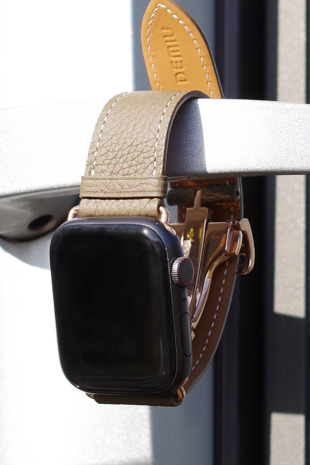 DEMIU - Apple Watch Leather Band / Apple Watchレザーバンド
