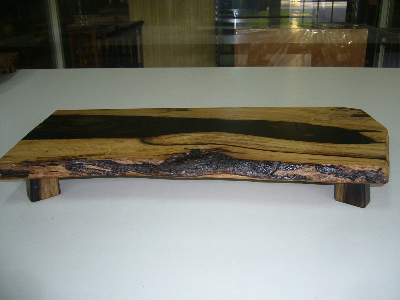 黒柿花台 川口碁盤｜こだわりの素材を自店舗で一貫生産の製造直販店