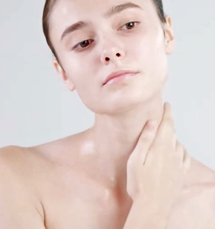 ネック & デコルテ ケア | ageLOC ガルバニック スパ【公式】ニュース