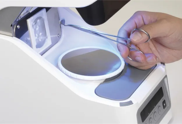 LABO LIGHT DUO | 株式会社ジーシー