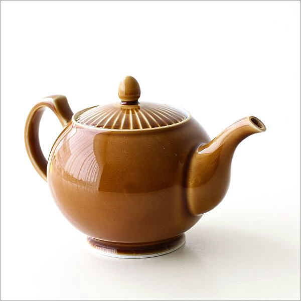 ユニークなデザインの陶器ティーポット . 新しいコレクション ユニーク