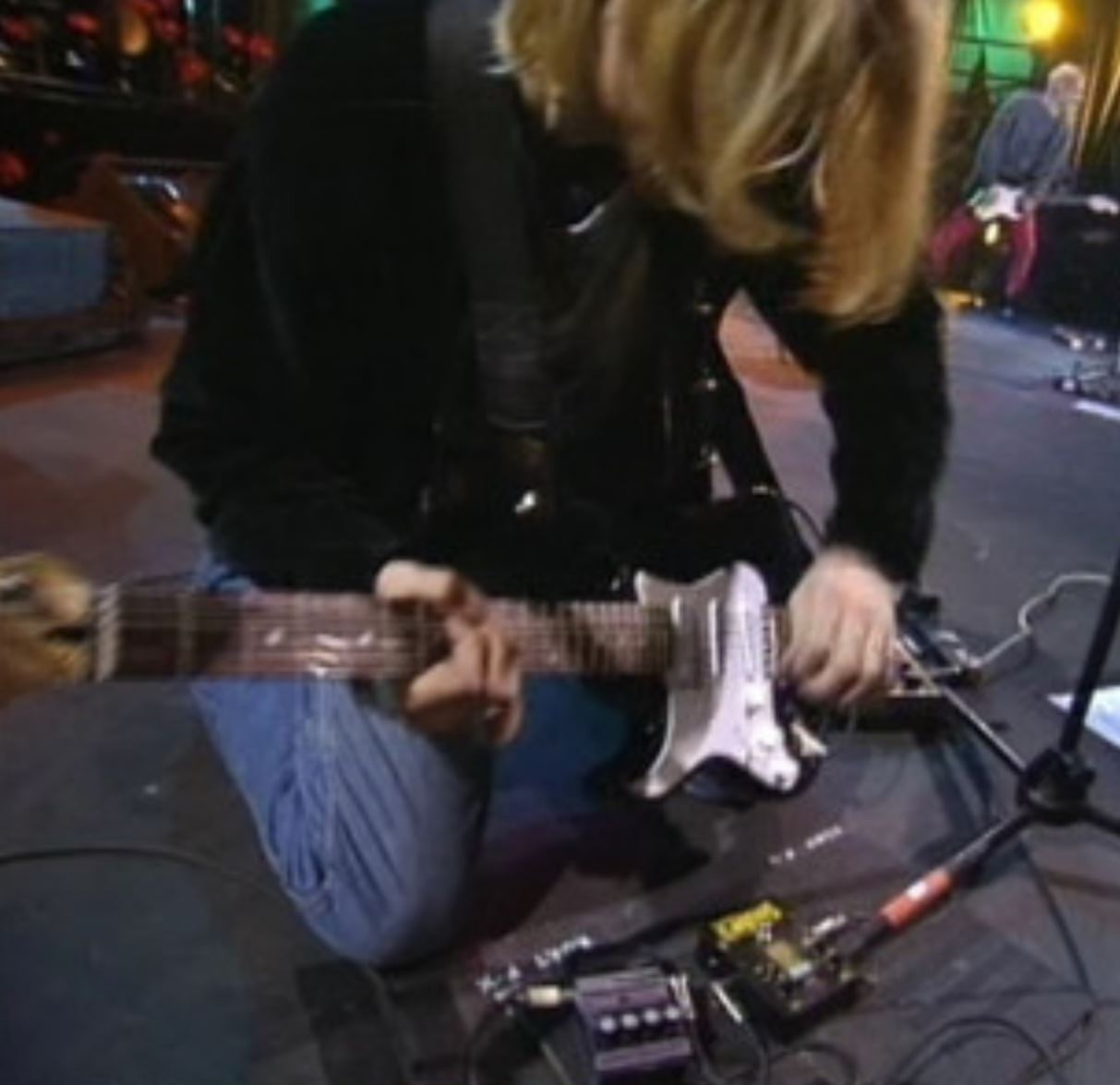 Kurt Cobain's DOD Grunge – Ground Guitar