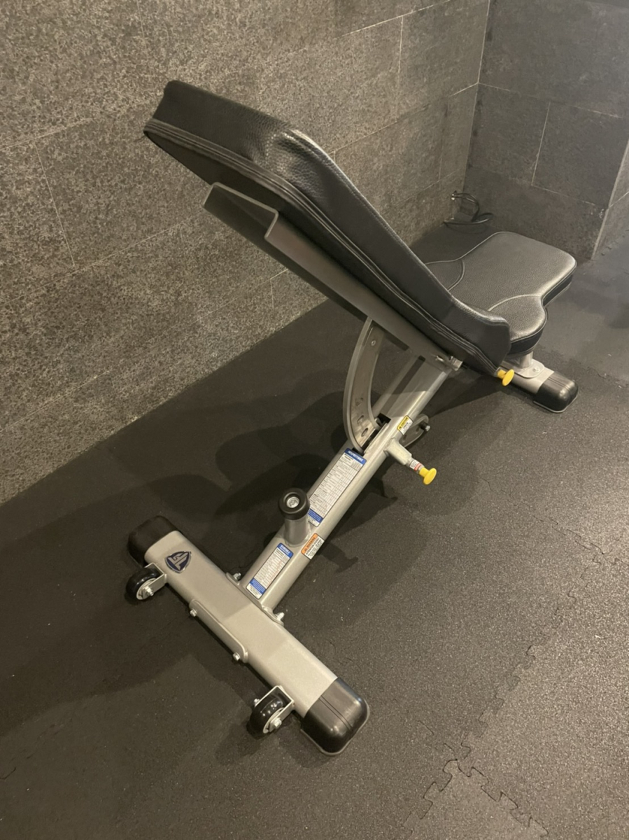 アジャスタブルベンチ（中古）（タフスタッフ）-ジムガレージ