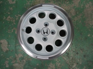 ホンダビート純正ホイール リフレッシュでホワイトパールへ色変え塗装