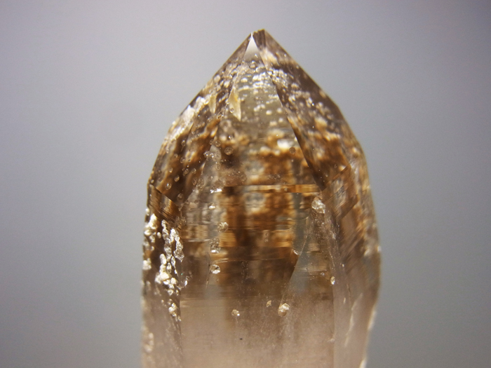 山梨県黒平産 煙水晶＆白雲母 (Smoky Quartz & Muscovite / Japan