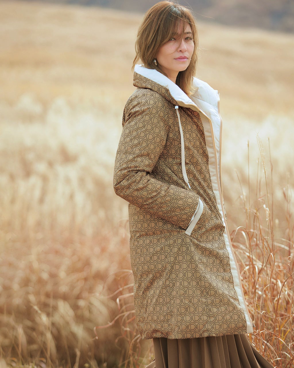 スタンドカラー・リバーシブルダウン/DoCLASSE