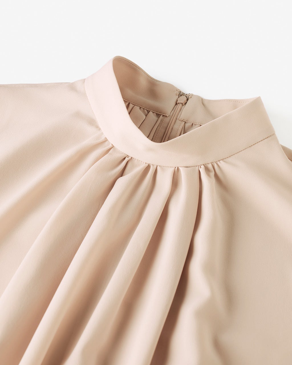 ストレッチジョーゼット・スタンドネックブラウス/DoCLASSE