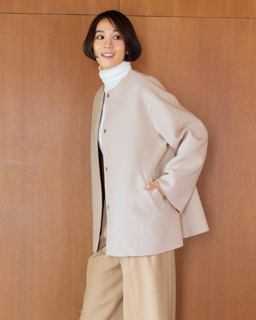 カシミヤ混ウールリバー・2WAYショートコート/DoCLASSE