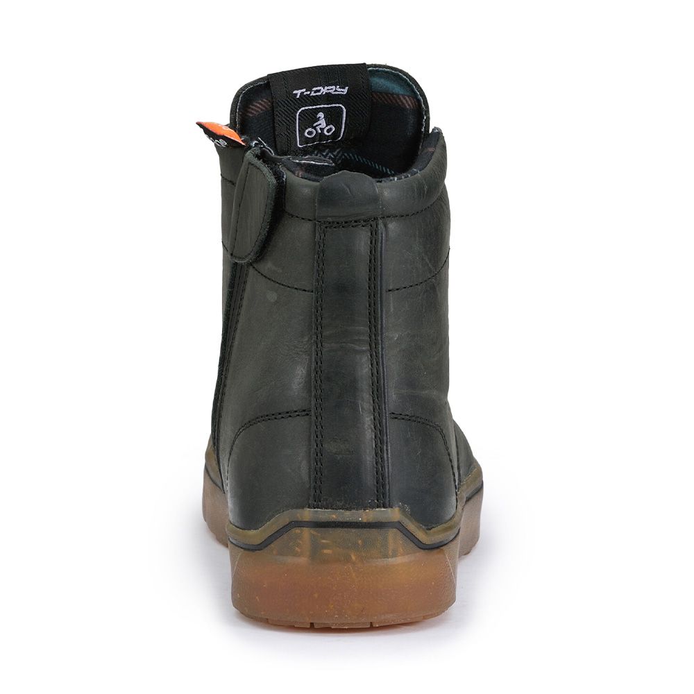 ダートウッド Waterproof｜TCX BOOTS｜安全性と快適性を両立した世界