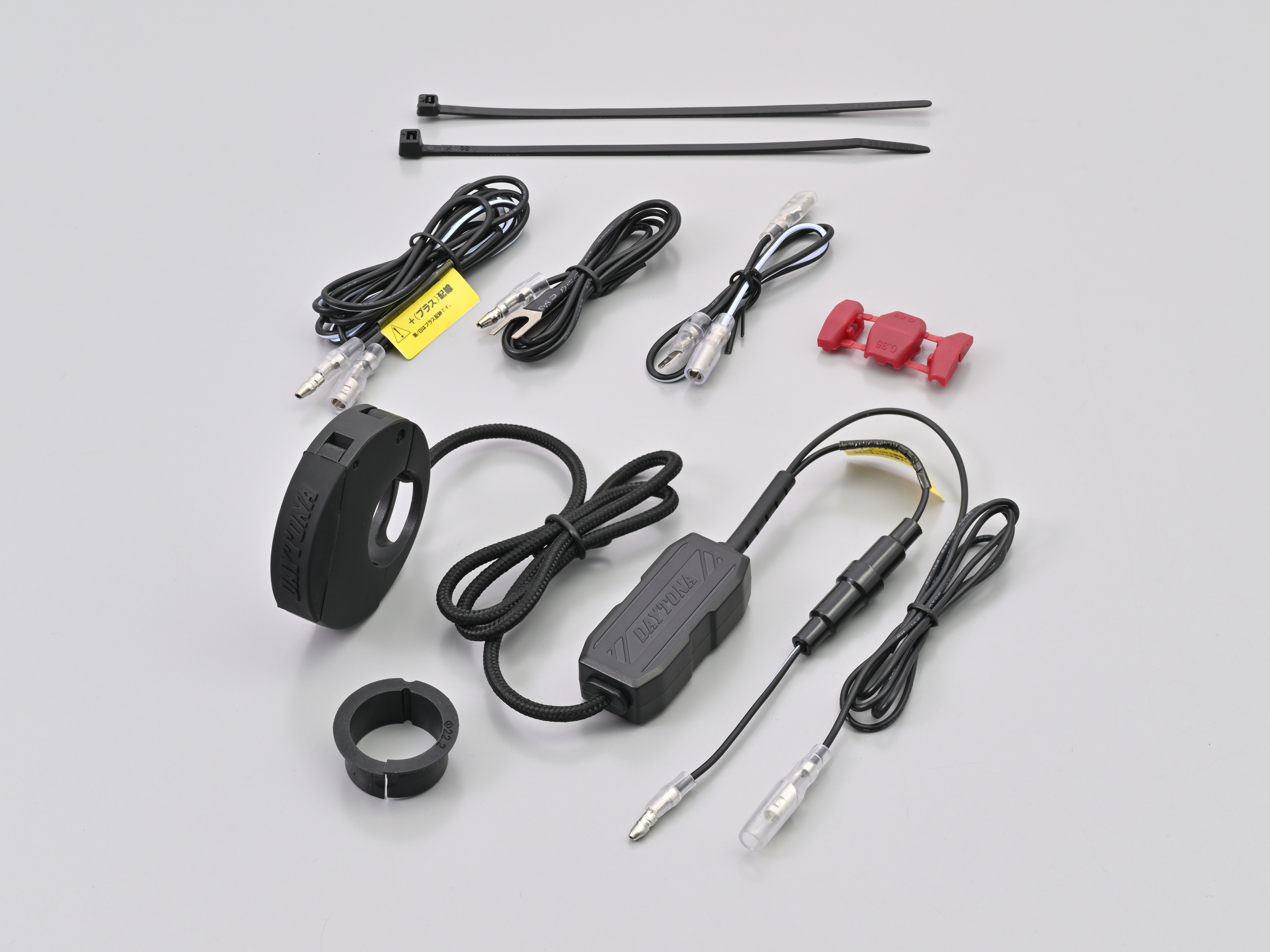 バイク専用電源 スレンダーUSB Type-C アルミボディ｜株式会社デイトナ