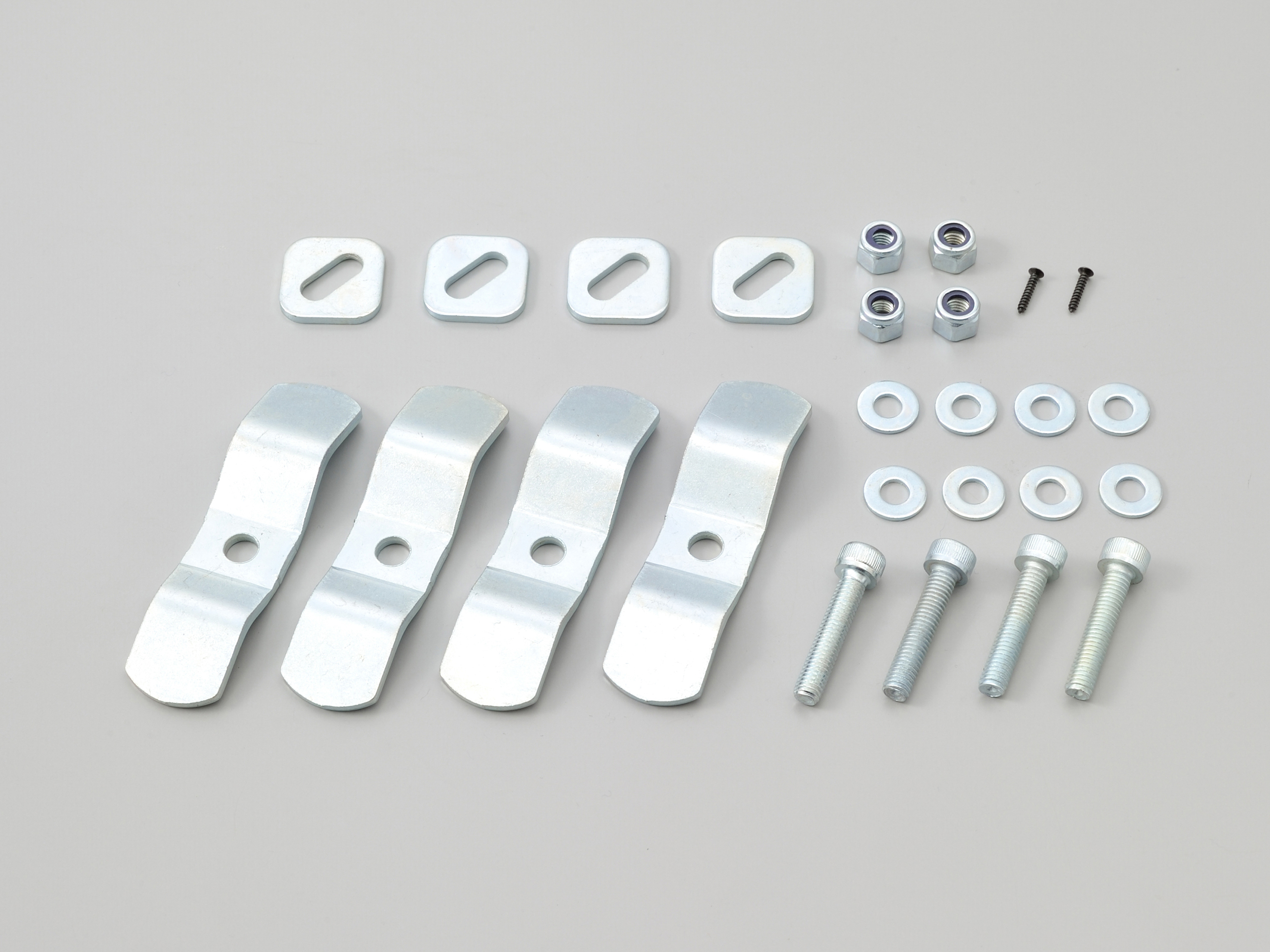 GIVI 【Z990N】 スクリューセット｜株式会社デイトナ