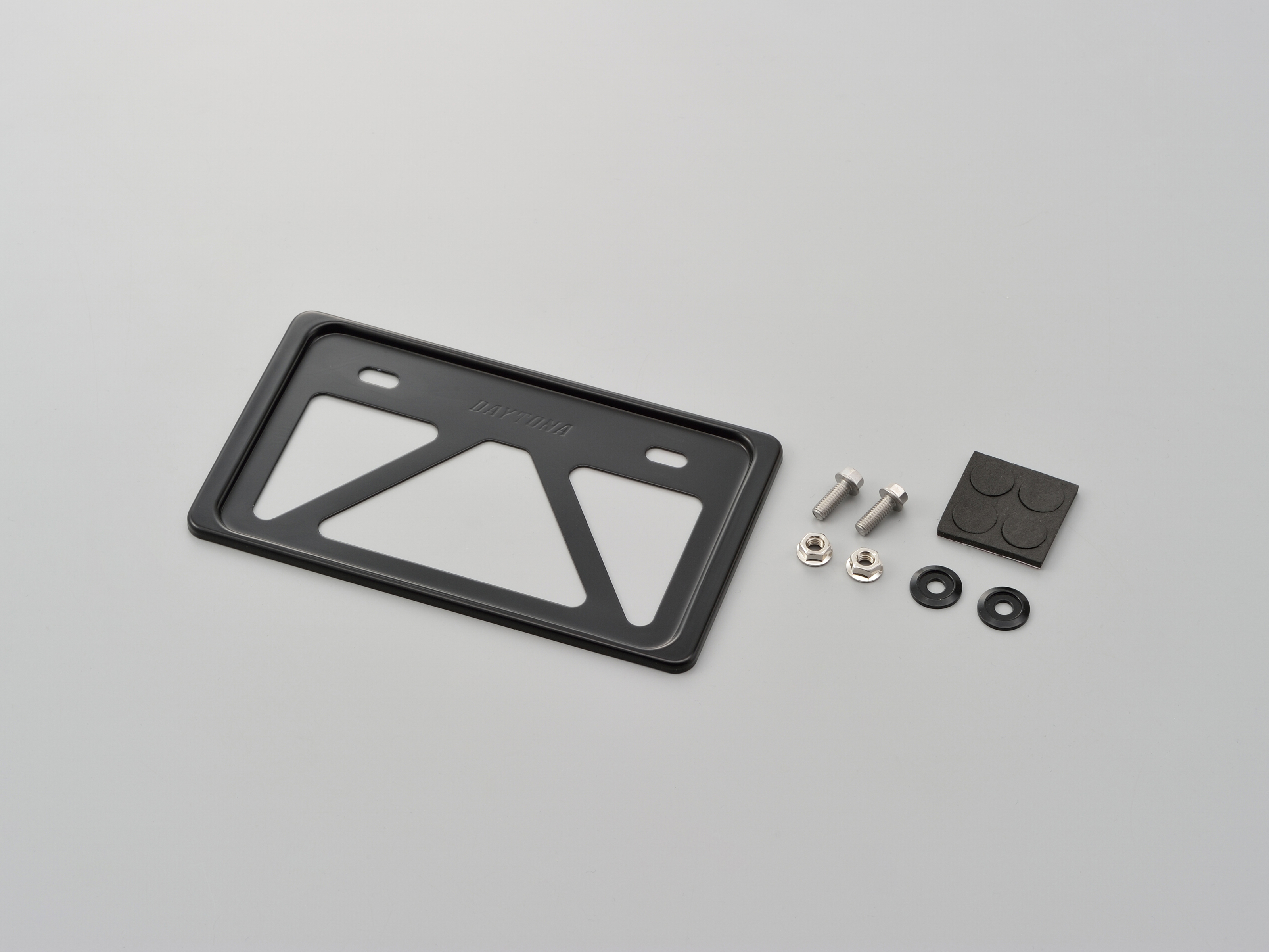 軽量ナンバープレートホルダー ブラック｜株式会社デイトナ