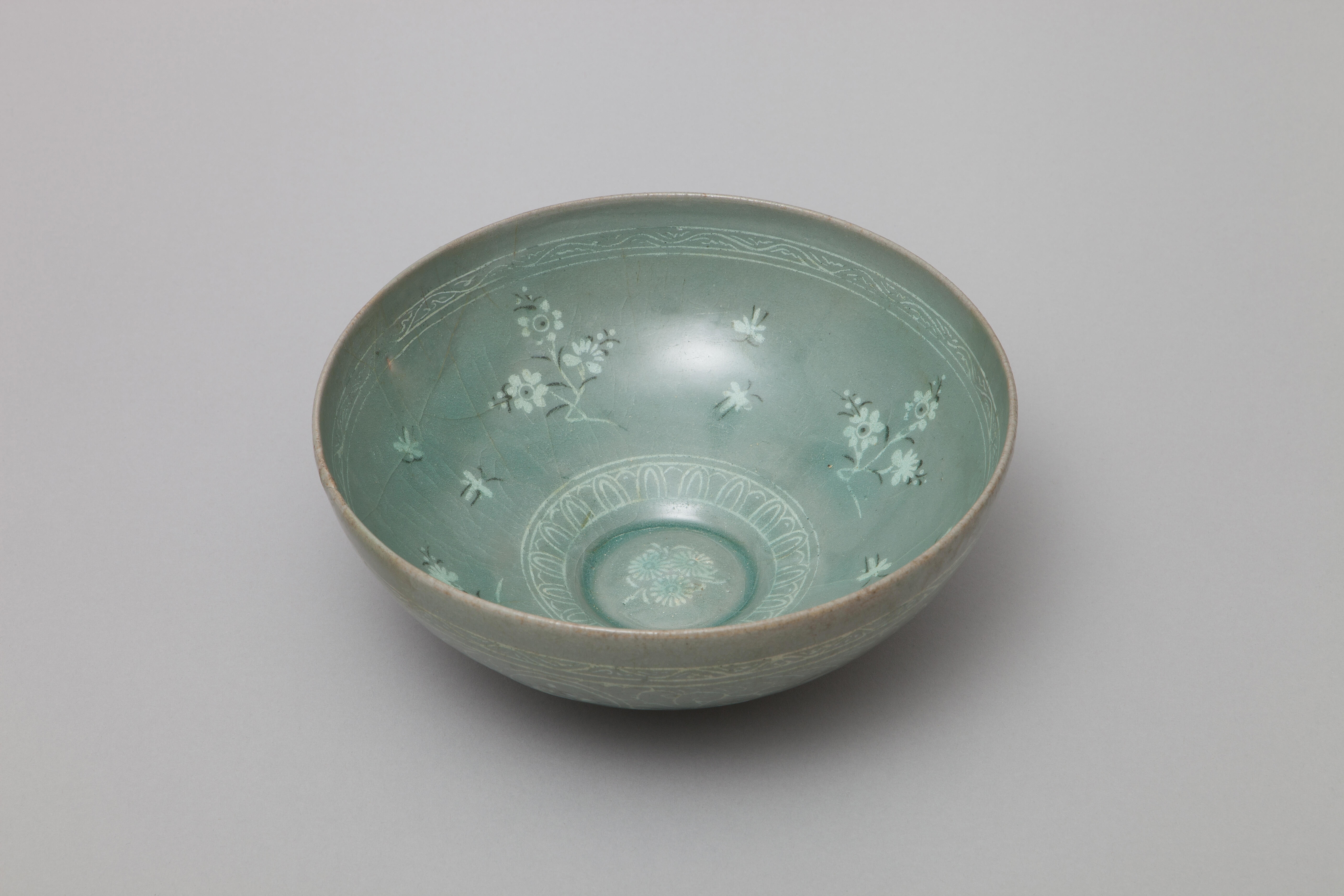 高麗青磁と李朝白磁 - 出羽桜酒造株式会社