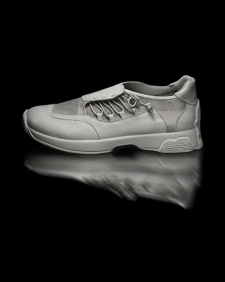 HOMME PLISSÉ ISSEY MIYAKE Presents BREEZE Sneakers