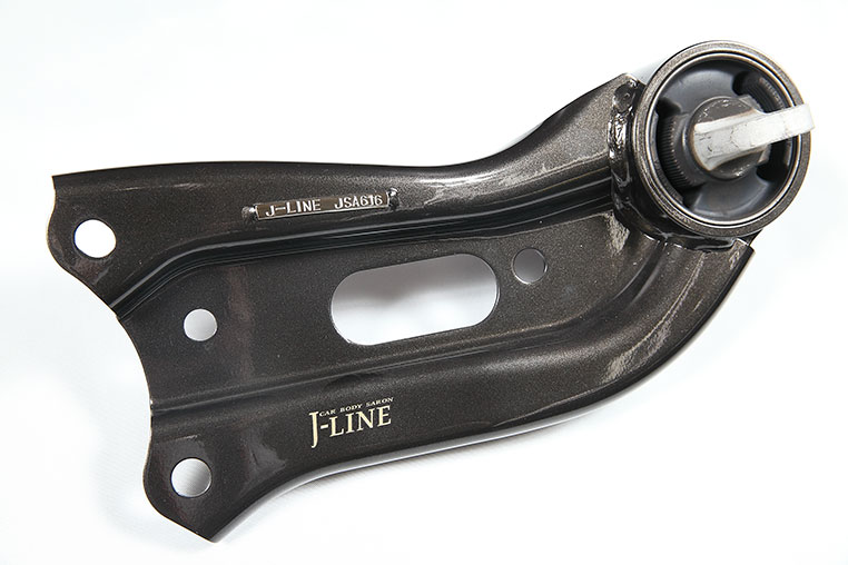 30アルファードの車高を落としきるJ-LINEアーム