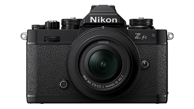 Nikon goes back to the classics with an all-black Nikon Z fc and