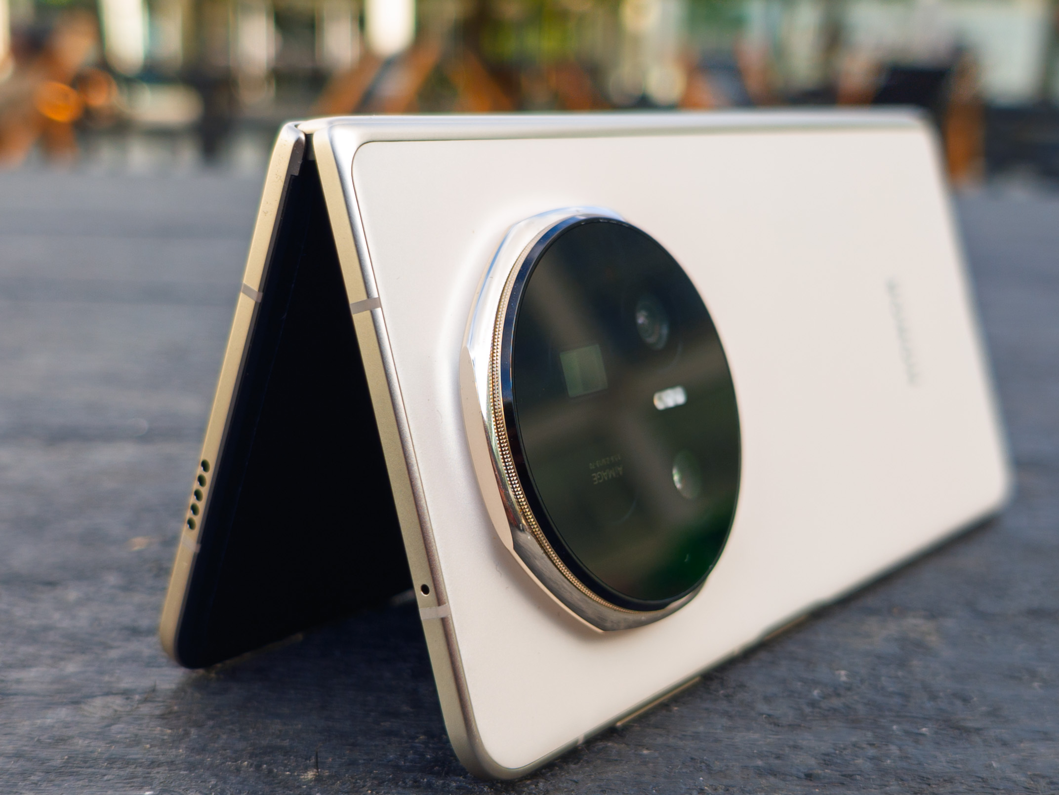 Honor Magic V5 Review: the world's thinnest folding phone is