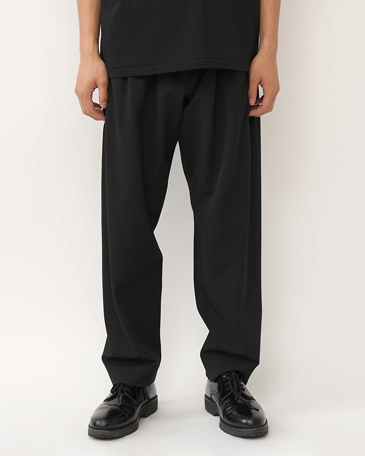 TWO TUCK TAPERED - 2WAY PANTS / D.CHARCOAL | YAECA (MEN)(ヤエカ