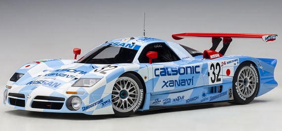 オートアート1/18 日産 R390 GT1 1998 ルマン24 3位 #32（星野/鈴木
