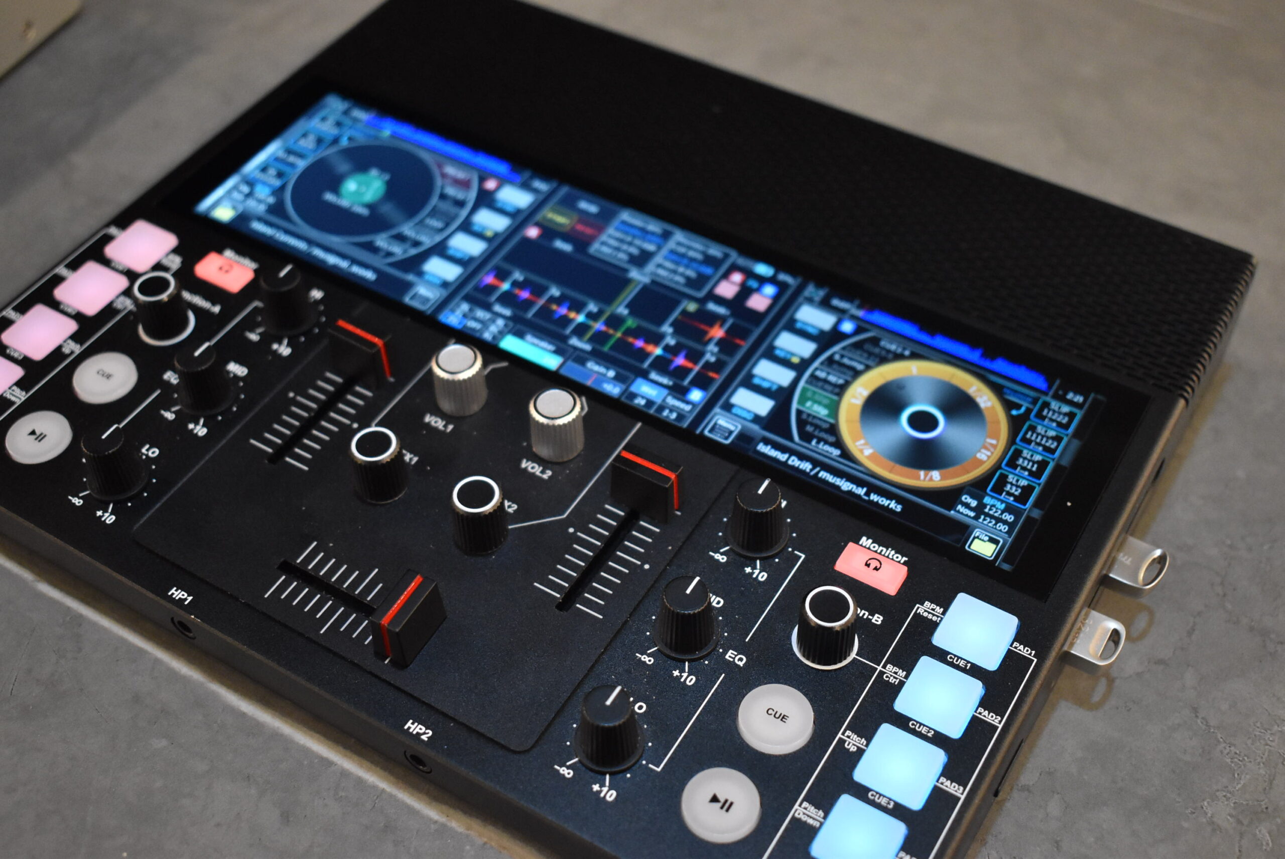 新品無開封】FJ1 DJコントローラー ブラック 新品無開封】FJ1 DJ