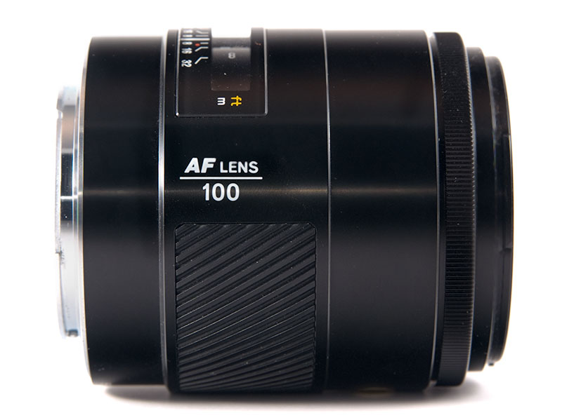 Minolta AF 100mm F2 A-mount lens info