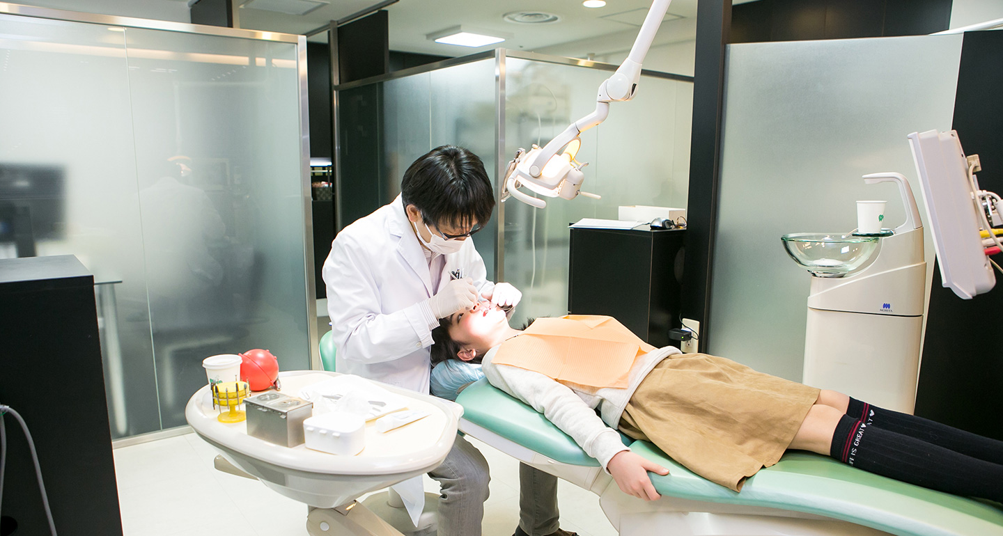 歯列矯正専門 大西矯正歯科クリニック（大阪梅田）