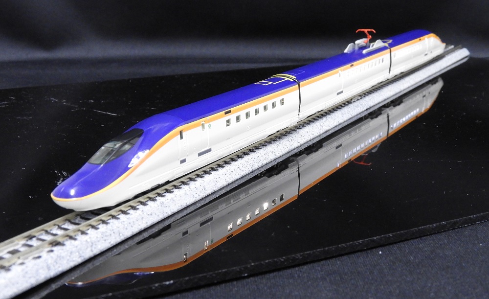 KATO鉄道模型オンラインショッピング E8系山形新幹線「つばさ」基本（3
