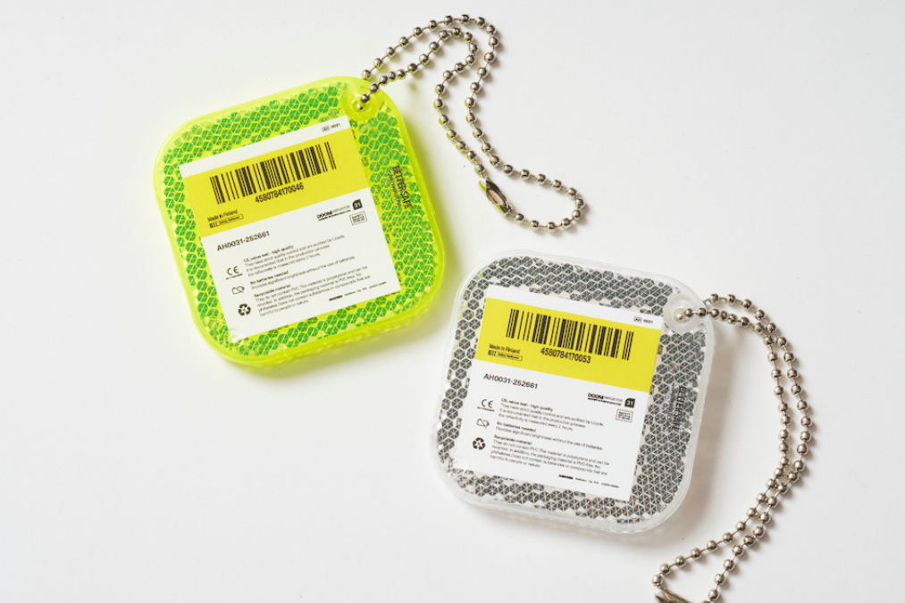 小さくたって反射性能は2倍！！】ピカッと光って安心安全！次世代の