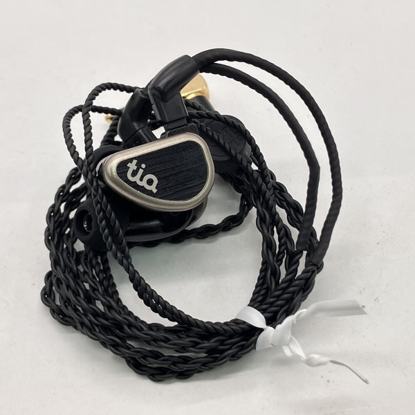 64 AUDIO 【中古】tia Trio 【64A-0397】【秋葉原】 – e☆イヤホン