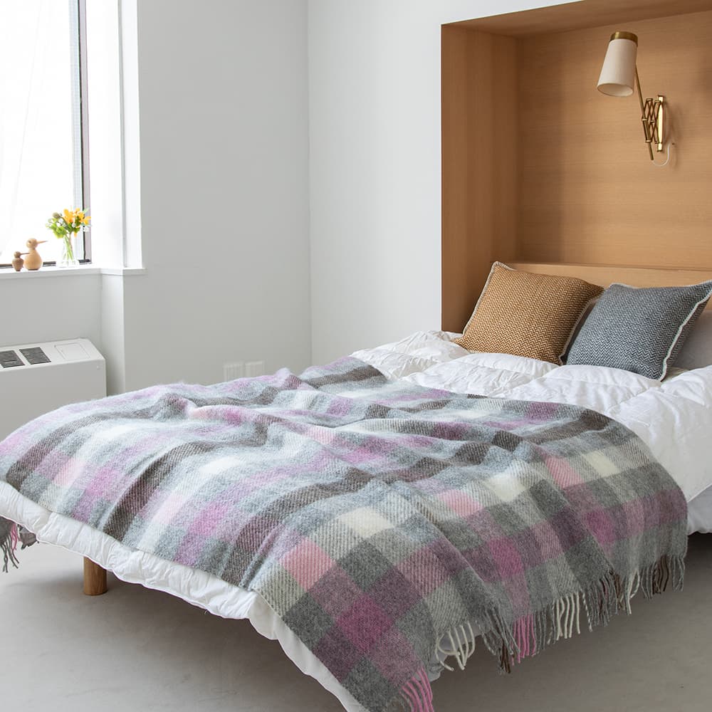 KLIPPAN/クリッパン スロー ゴットランド マルチ ピンク