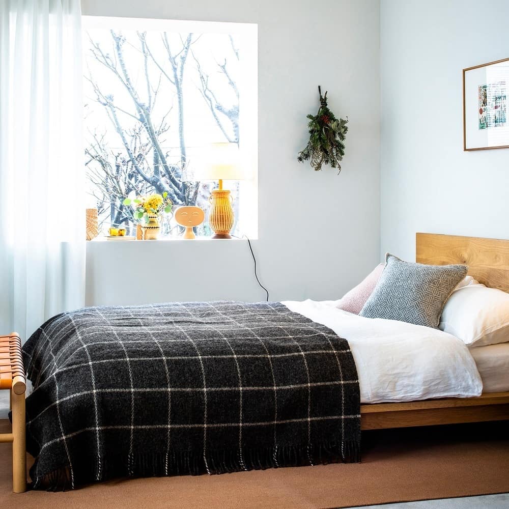 KLIPPAN/クリッパン スロー キルト ライトグレー | サステナブル