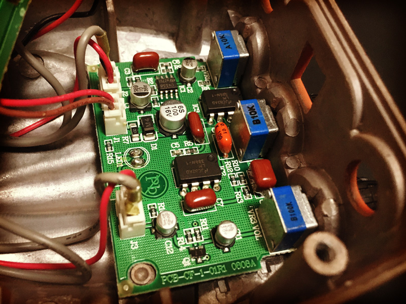 Danelectro Cool Cat CF-1 Fuzzをレビュー！Frantone Peachfuzzベース