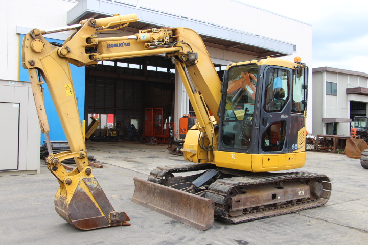 中古油圧ショベル コマツ建機 PC78UU-8 クレーン仕様 エルピダあおば