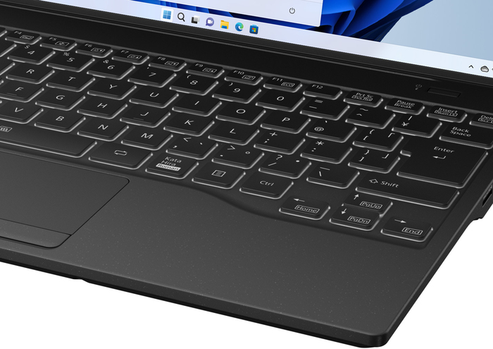 富士通FMVパソコン | 2023年1月カスタムメイドモデル LIFEBOOK UH