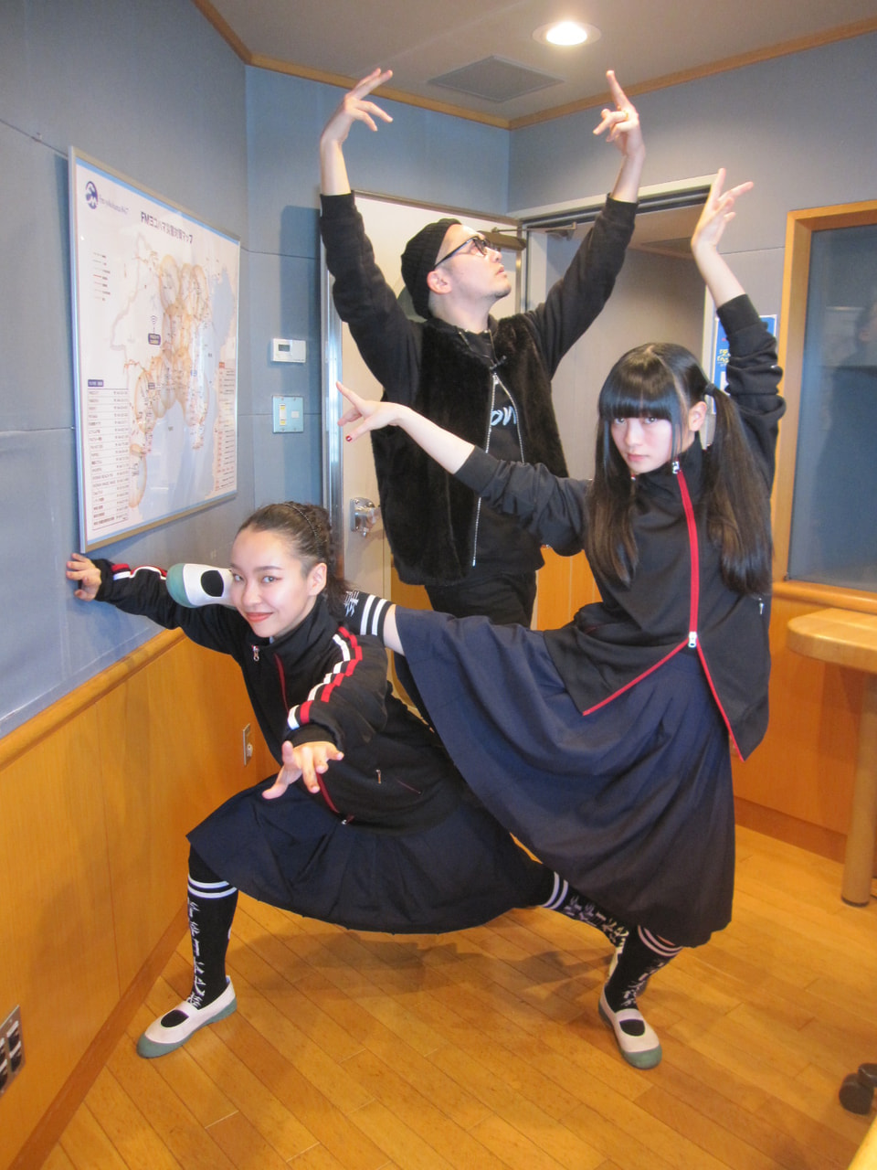 キスライPICK UP ◇ 新しい学校のリーダーズ | Kiss ＆ Ride - Fm