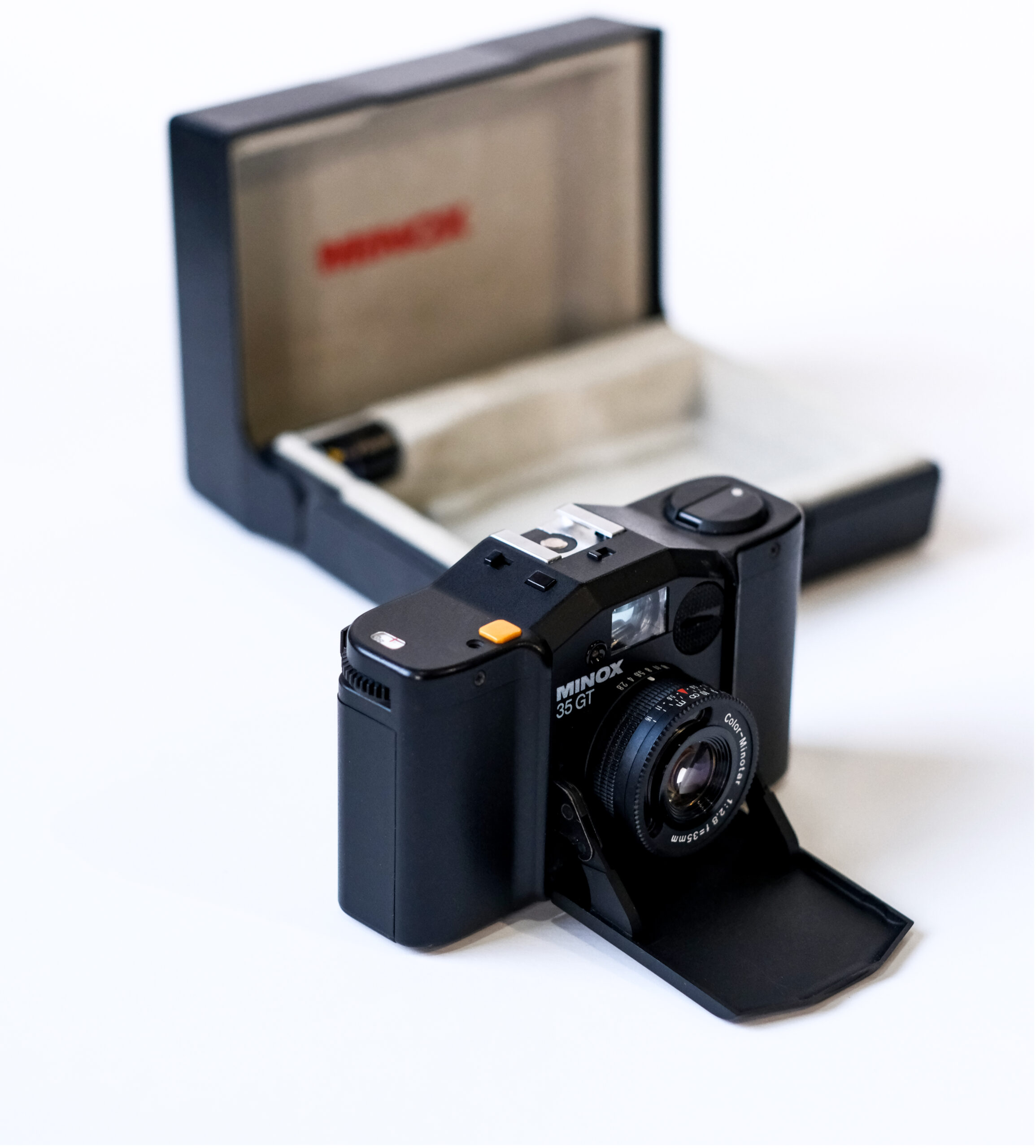 Minox 35 GT 35mm Analog Fotoğraf Makinesi f/2.8 Lens