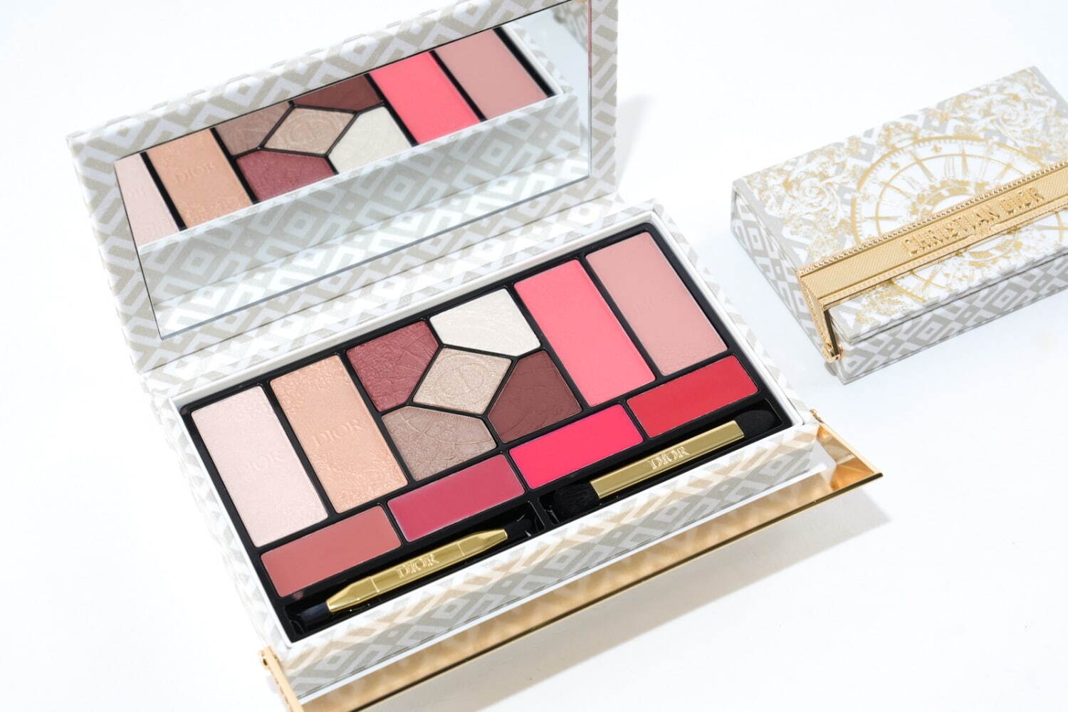 全色スウォッチ】ディオール24年クリスマスコスメ、ゴールドの輝き