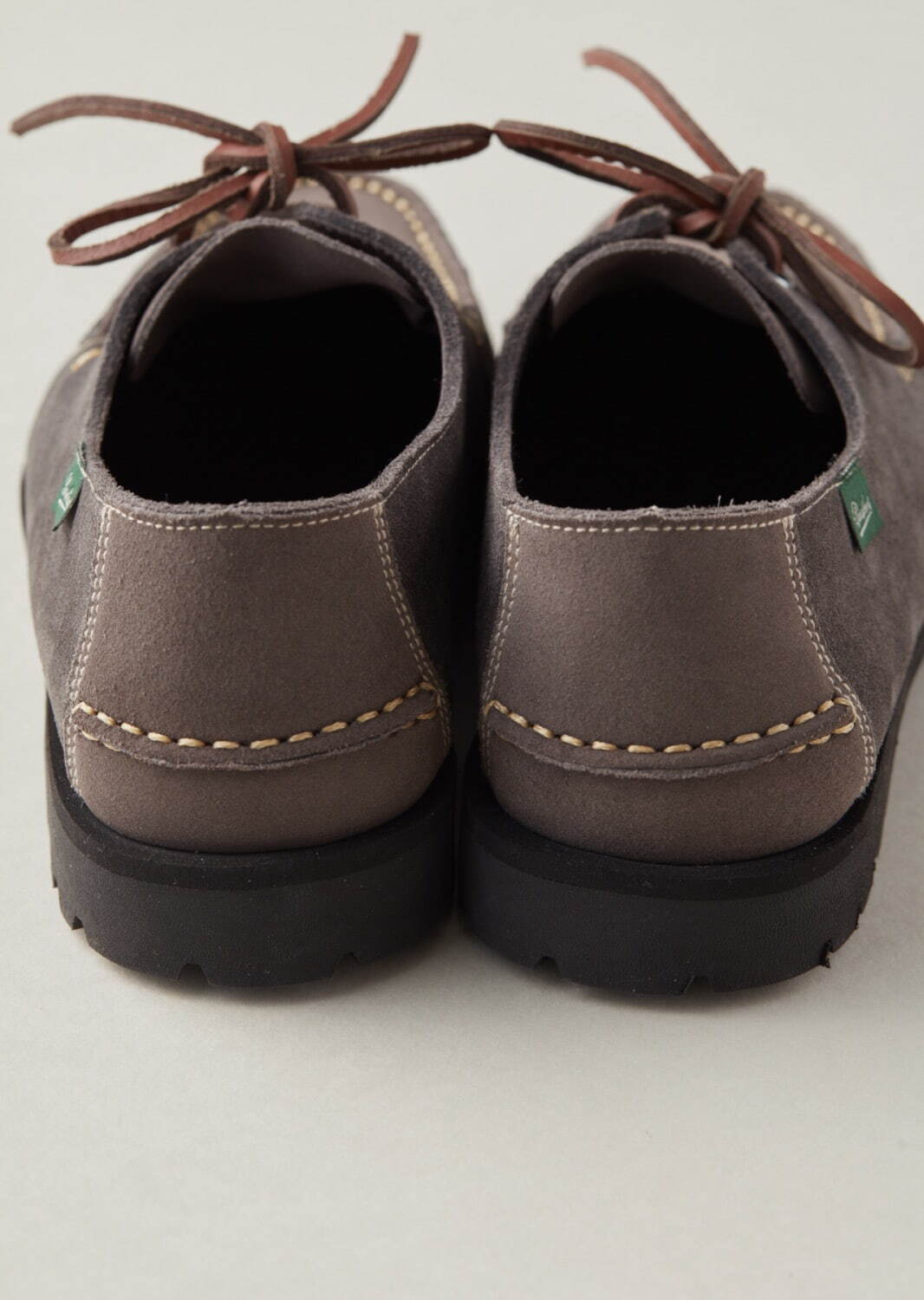 パラブーツのフィルメランジェ別注デッキシューズ「ドマング」グレーの