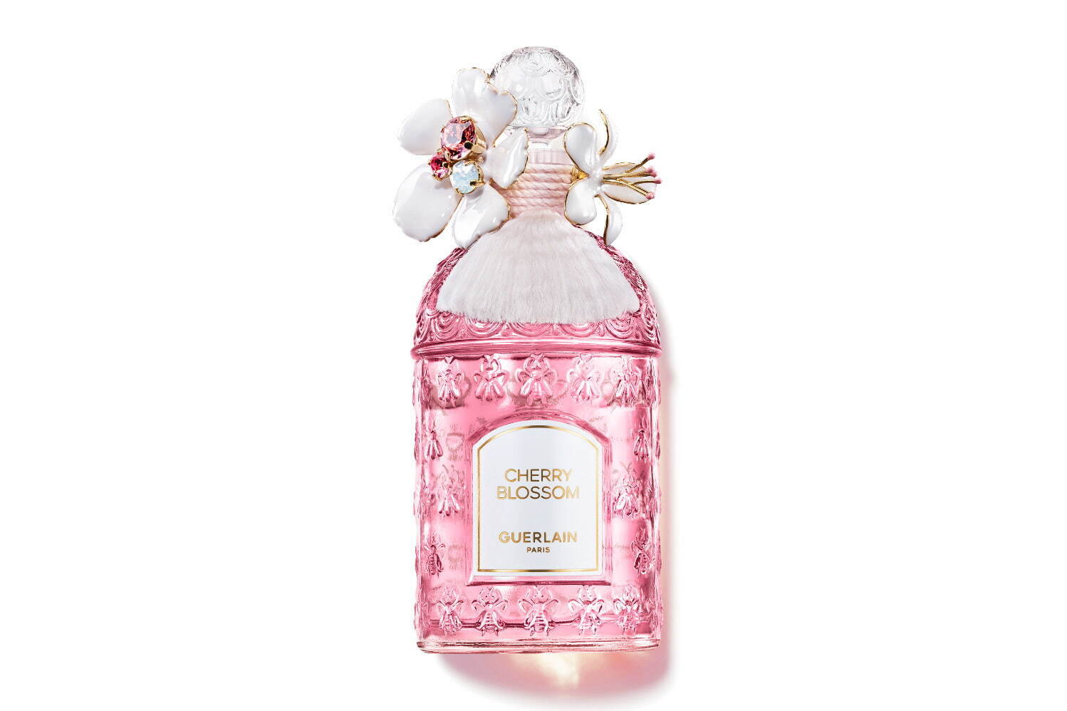 ゲラン“桜香る”24年春フレグランス「チェリーブロッサム」ボトルから