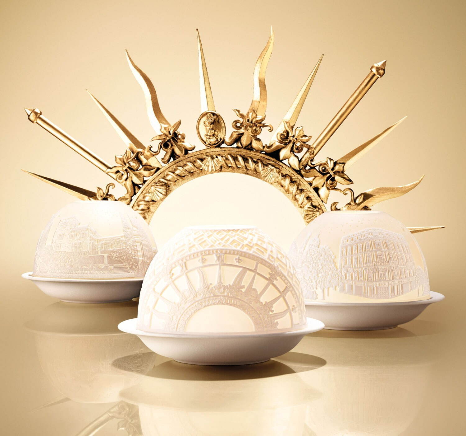 メゾン クリスチャン ディオール24年クリスマス、“ヴェルサイユ宮殿の