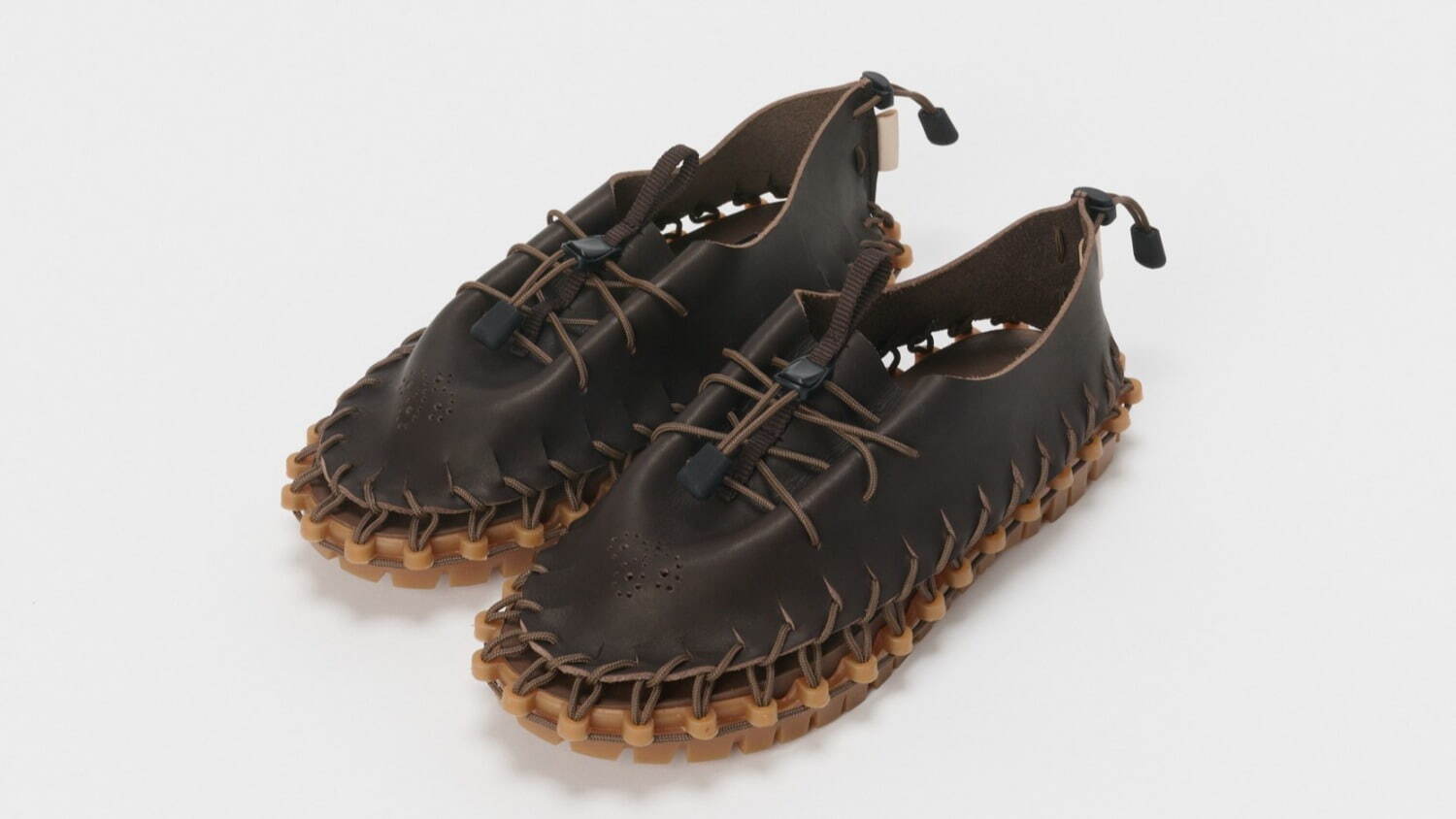 エンダースキーマの25年冬春“コードを巡らせた”ヴィブラムソール